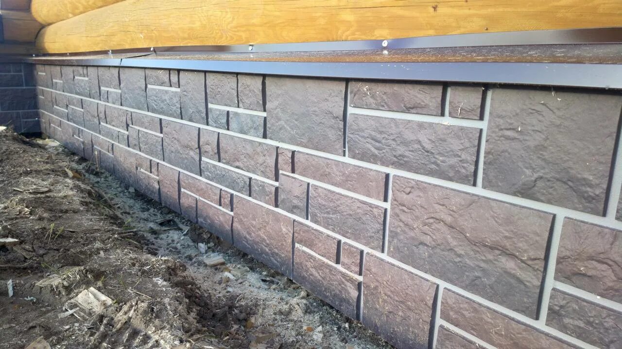 Отделка цоколя. Материалы для облицовки цоколя. Чем отделать цоколь. Отделка цоколя. Отделка фундамента дома.