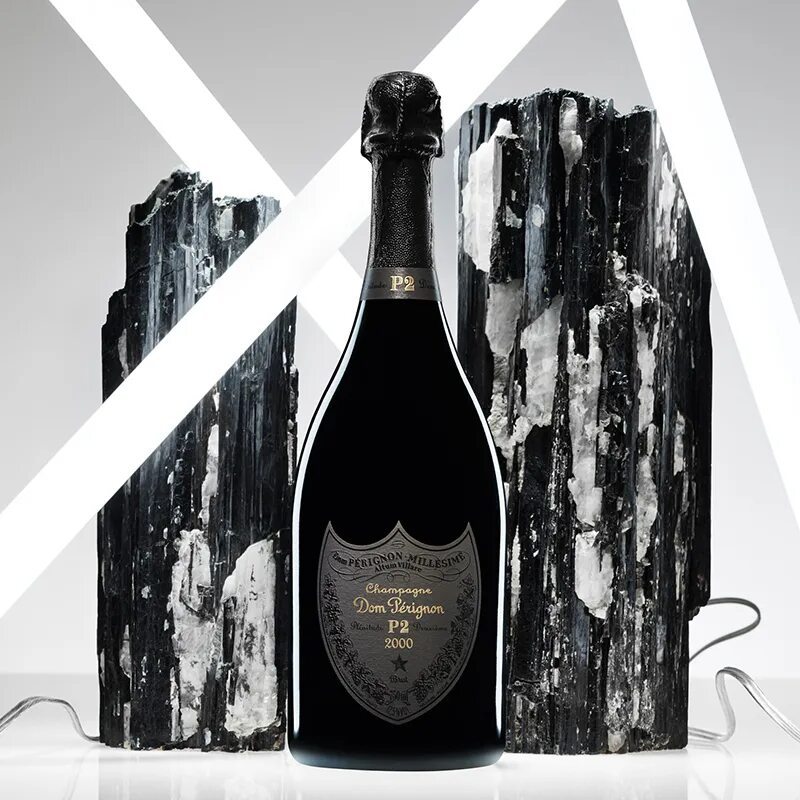 Дом периньон дата выхода. Dom perignon p2. dom perignon vintage 2000. дом периньон вино. шампанское дон периньон леди гага.