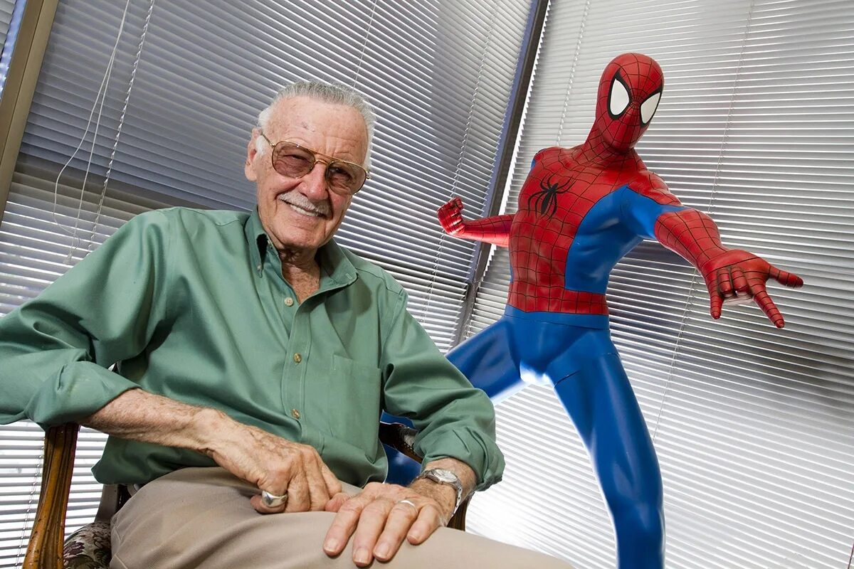 Стэн ли Марвел. Создатель Марвел Стэн ли. Stan Lee Spider man. Стэнли в молодости.