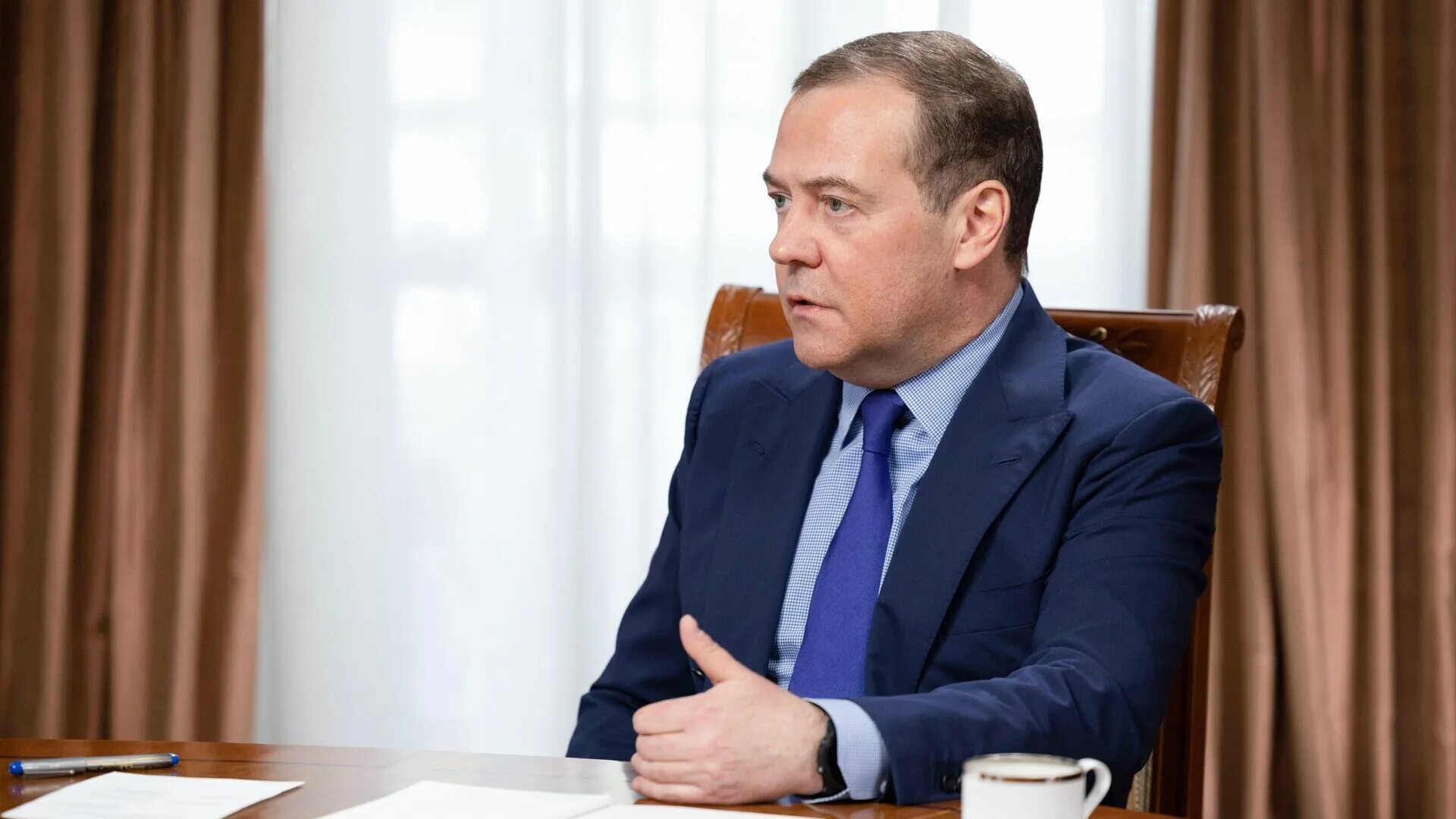 Медведев о германии. Зампред Совбеза Медведев.