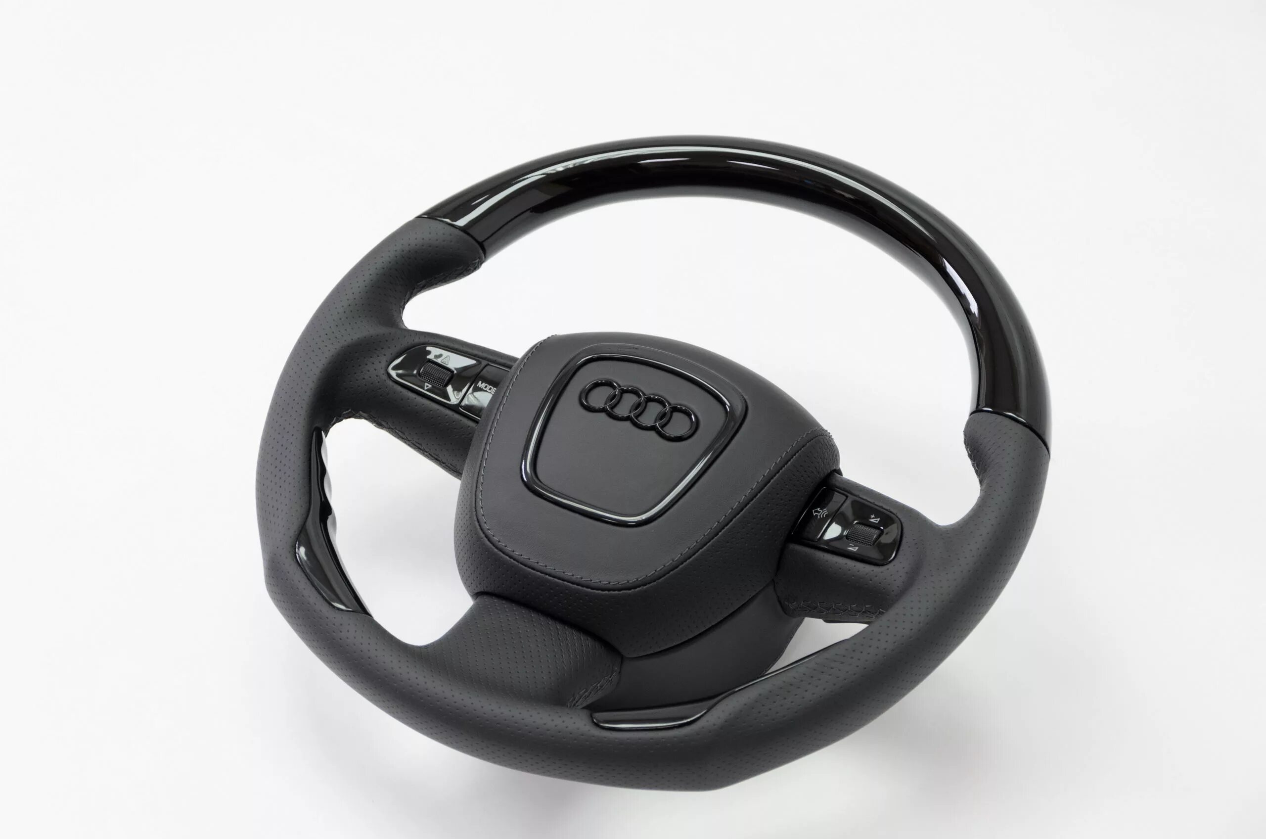 Руль рс. Руль rs5. 8s0419091 руль audi. руль ауди rs. анатомический руль ауди.