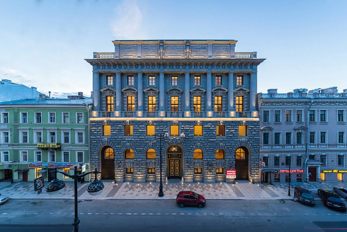 Банк санкт-петербург малоохтинский 64. Санкт-петербург, малоохтинский проспект, 64. Банк санкт-петербург в санкт-петербурге. Бц санкт-петербург плаза. Банки в центре санкт петербурга.