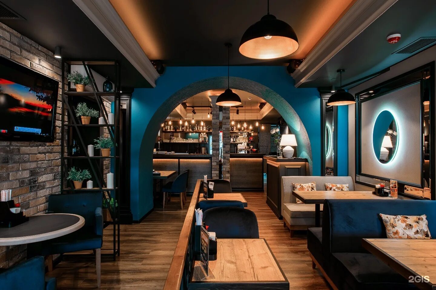 Лучшие недорогие рестораны петербурга. Кафе бар в питере. Лучшие недорогие рестораны петербурга. Лучшие недорогие рестораны петербурга. Кафе на пару в санкт-петербурге 7 линия васильевского острова.