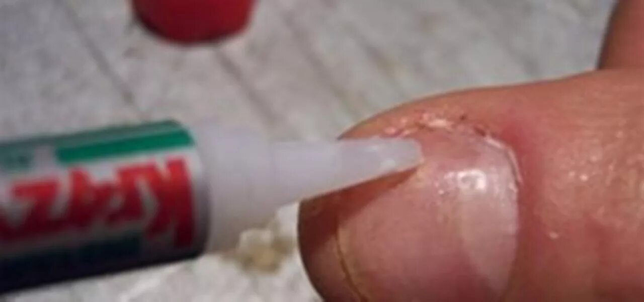 Как приклеить ногти на клей. Клей для наращивания ногтей. наращивание ногтей суперклеем.