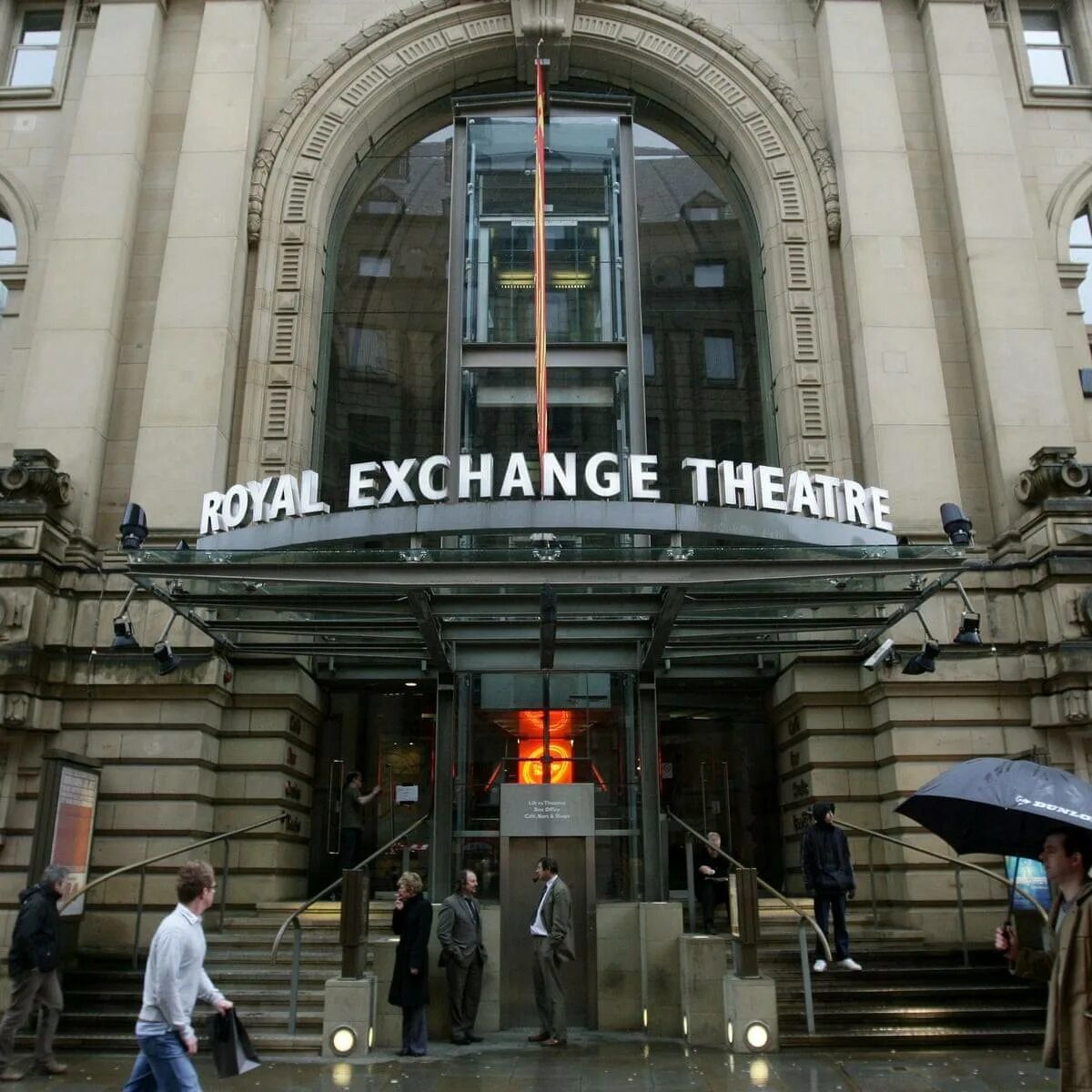 Театр королевской биржи. Royal Exchange, Manchester. Королевский театр Манчестер. The Royal Exchange London.