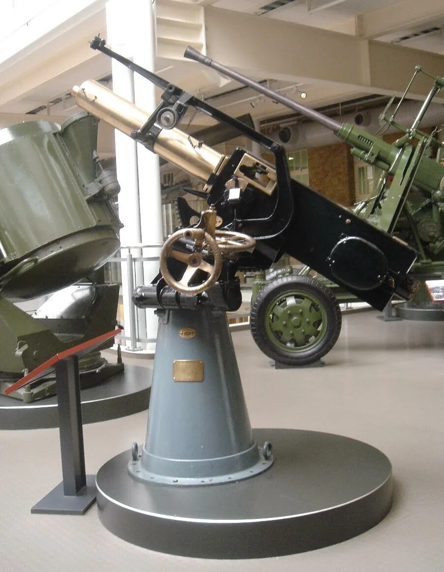 37-Мм пушка Максима (QF 1 pounder). 37 Мм пушка Максима-Норденфельда. 37-Мм автоматическая пушка Максима-Норденфельдта.