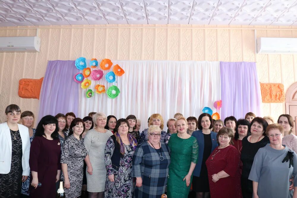 Афанасьева ольга михайловна ветстанция. Газета лоевский край. Ф лоевский. Газета лоевский край. Газета лоевский край.