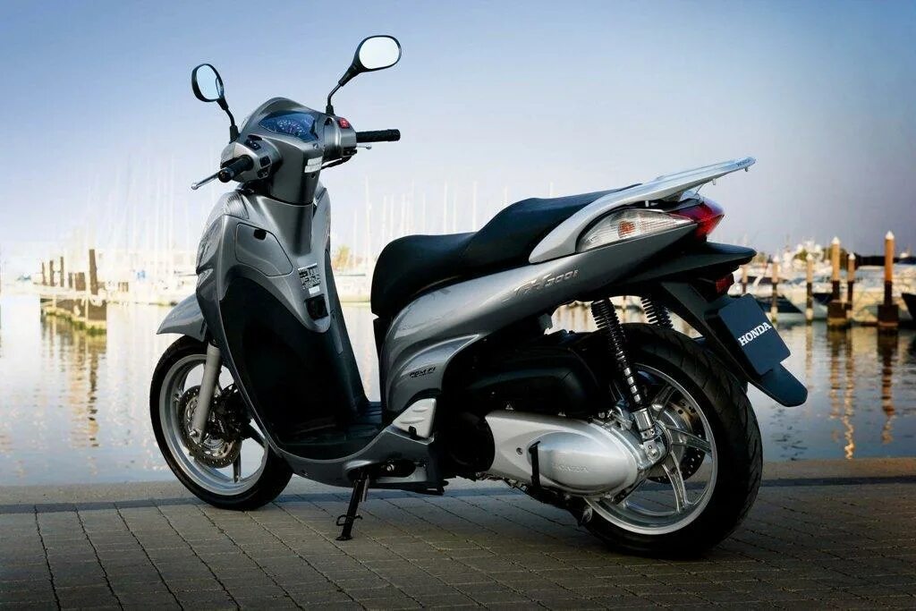 Honda sh 300. Honda sh 300i 2012. Honda sh 300i 2012г. Honda sh 2014 Sport. Скутер хонда отзывы