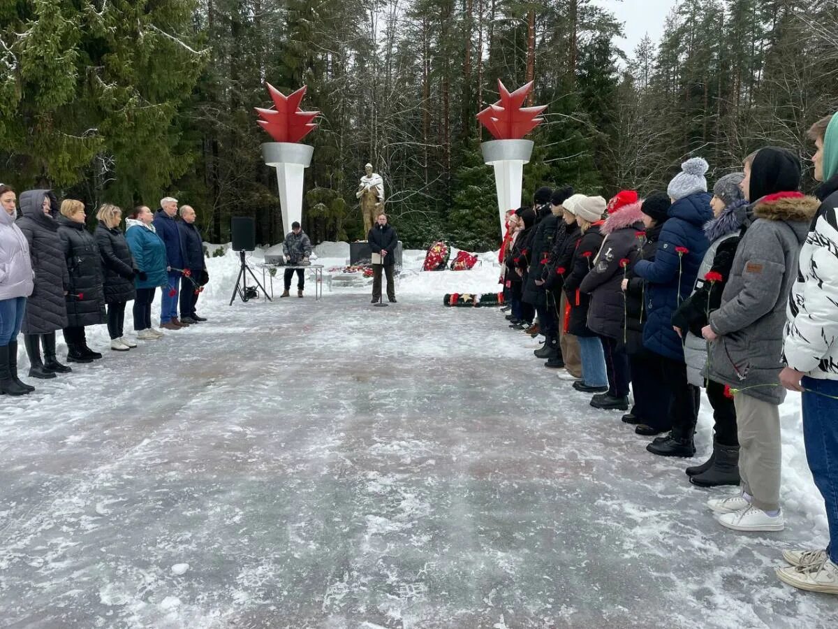Прорыв блокады 80. 18 Января прорыв блокады. 80 Летие прорыва блокады. Прорыв блокады Ленинграда 80. 18 Января 80 лет прорыва блокады Ленинграда.