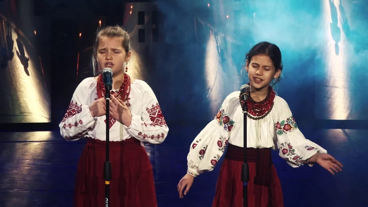 Долина в армянском ансамбль. Театр песни яр. Яра яратыны текст. Театр песни яр дуня. Яра яратыны.