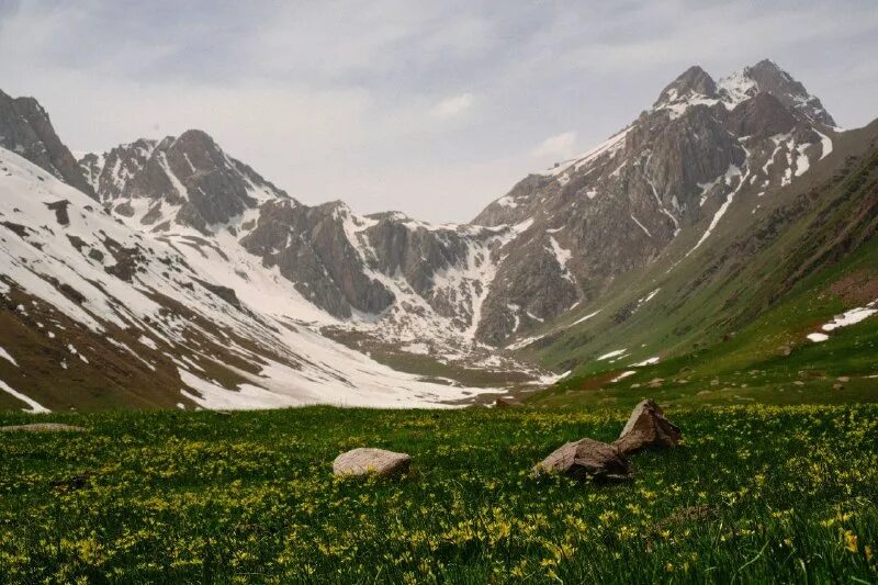Алтай. Долина укок. Там в долине. Вьетнам провинция нинь бинь река. Река нго донг вьетнам.