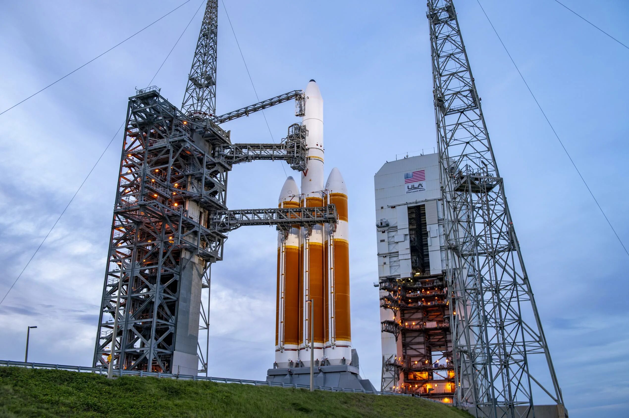 Delta 4. Дельта-4 ракета-носитель. РН Дельта.