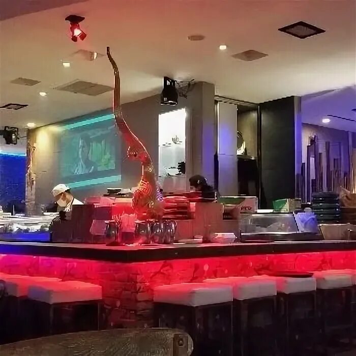 Thai moon первомайская ул 29 фото Photos at Moon Thai & Japanese Restaurant Sushi Restaurant in Miami