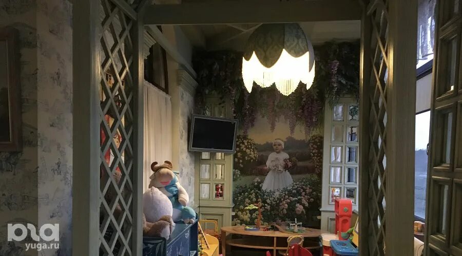 Рестораны с детской комнатой краснодар. Детское кафе. Игровая комната. Игровая зона для детей. Рестораны с детской комнатой краснодар.