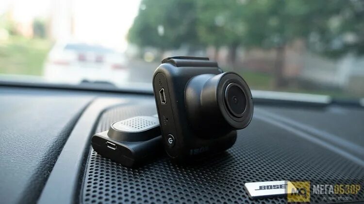 Видеорегистратор с gps магнитное крепление. Видеорегистратор 425. видеорегистратор с магнитным креплением.