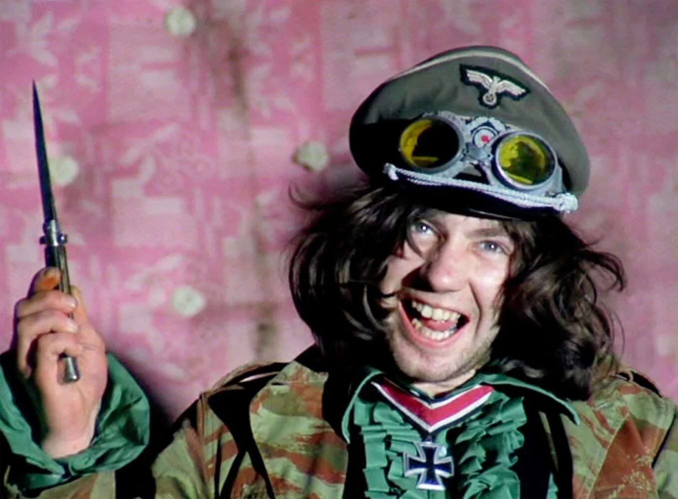 Песня летс гоу летс гоу летс. Бренды детской одежды логотипы. Let's go рисунок. Летс го. Ямато мэн.