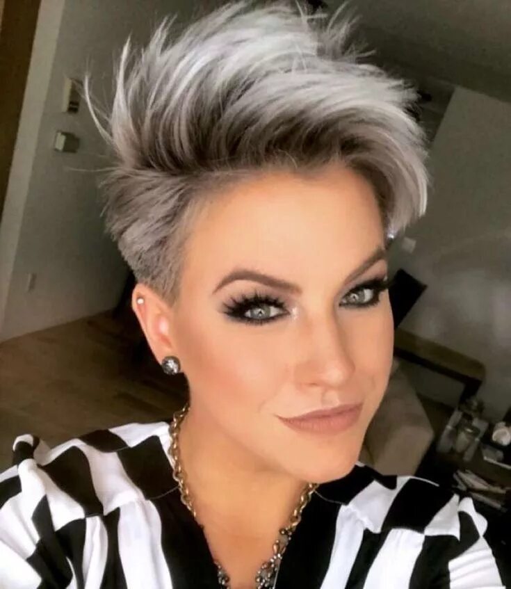 Celebrity Ruby Rose - hair changes, photos, video Frisuren, Kurzhaarschnitte, Ha
