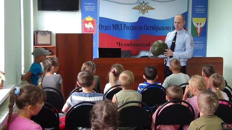 Погода октябрьское челябинской на месяц. Село Октябрьское Челябинской области. Село Октябрьское Челябинской области центр. Челябинская область село Октябрьское население. Село Октябрьское Челябинской области школа.