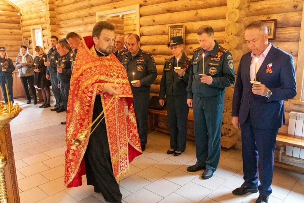 брянск настоятель храма. приазовск настоятель храма. иерей антоний курдишенков. погиб настоятель храма неопалимая купина в балашихе. брянск настоятель храма.