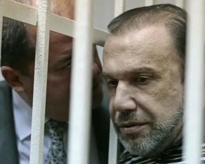 Батурин в е