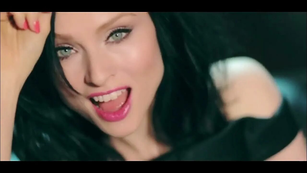 Sophie ellis can t fight this. Can't Fight this feeling Junior Caldera, Sophie Ellis-Bextor. Sophie Ellis-Bextor. Can’t Fight this feeling Софи Эллис-Бекстор. Junior Caldera feat. Sophie Ellis Bextor.