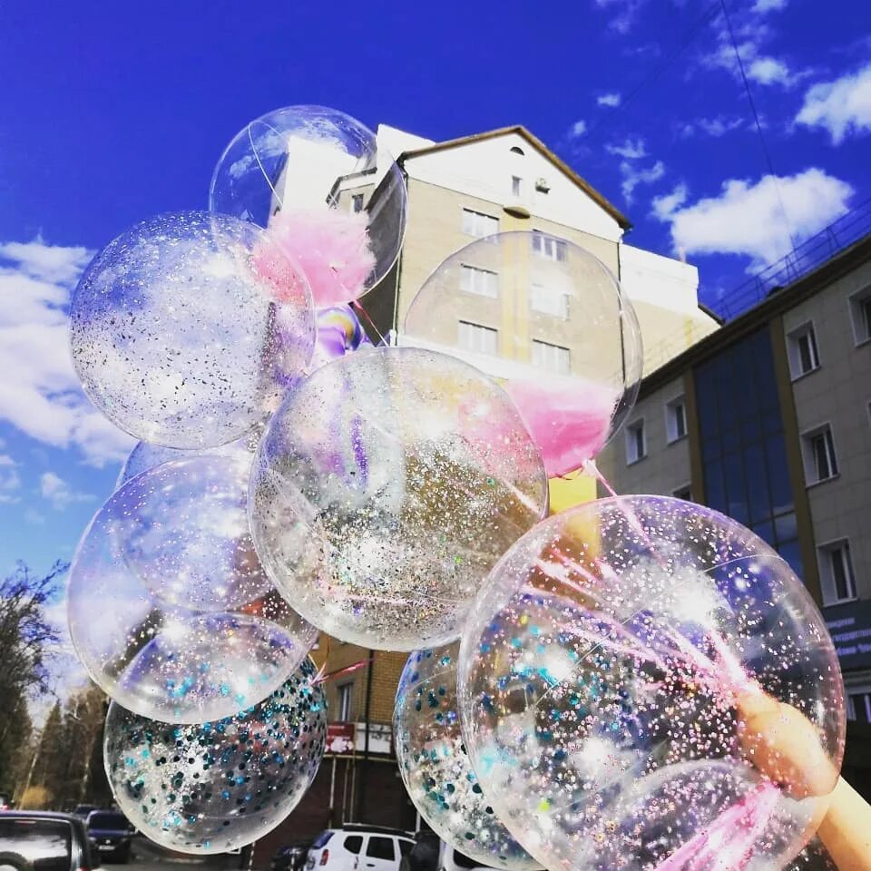 Bubble master. Шар прозрачный. Прозрачный шар с перьями. Большой шар прозрачный. Прозрачный шар с шариками внутри.