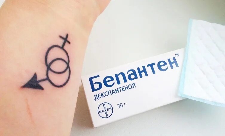 Крем мазать тату. Крем для заживления тату. крем после татуировки.