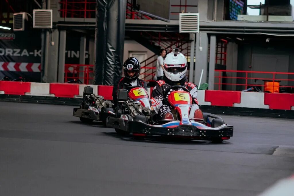 Forza картинг Дубровка. Картинг Forza Karting Москва. Forza картинг Шарикоподшипниковская. Форза картинг волгоградка.