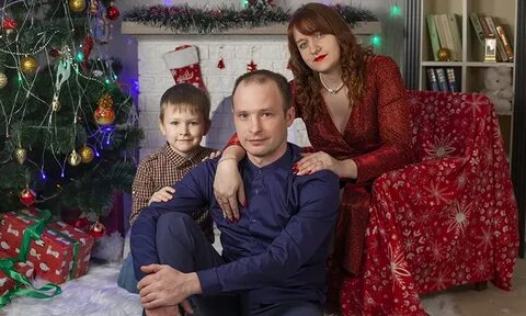 Жена рождественского