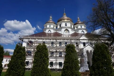 Феодосиев монастырь