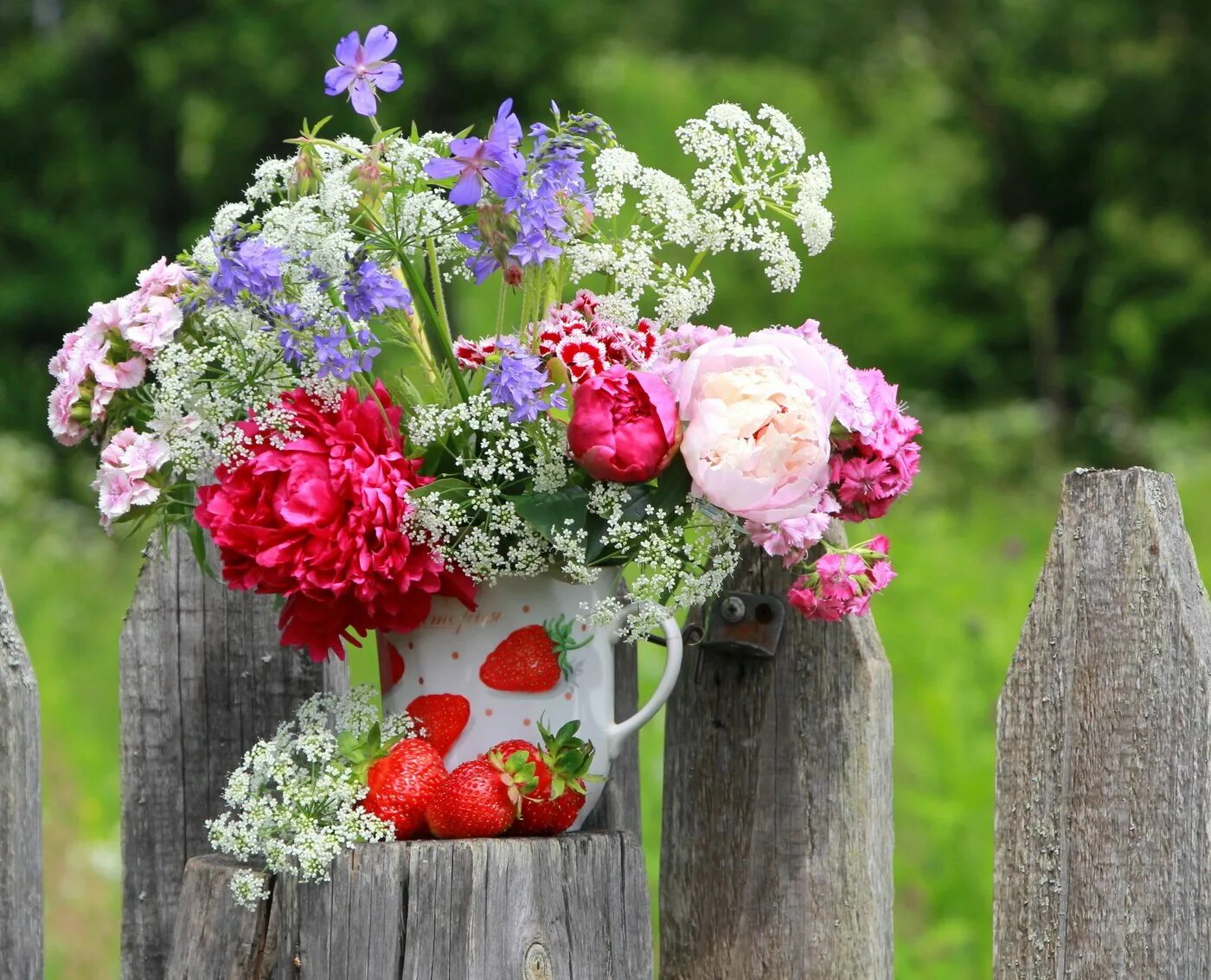 День садовых цветов. Букет цветов «летний». Красивый букет цветов. Летние цветы. Красивый летний букет.