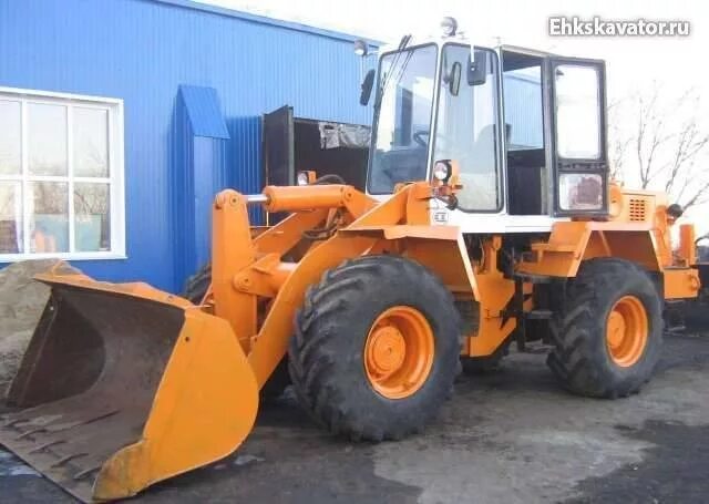 Фронтальный погрузчик амкодор то-18. Амкодор 333в фото. Фронтальный погрузчик амкодор 333в. Амкодор то 30. Фронтальный погрузчик амкодор 333в.