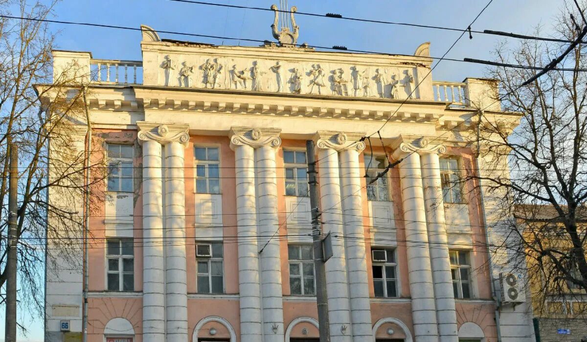Гдк брянск. Дом культуры советского района брянск. дк промка брянск. дом культуры брянск ул калинина. калинина 66 брянск дом культуры.