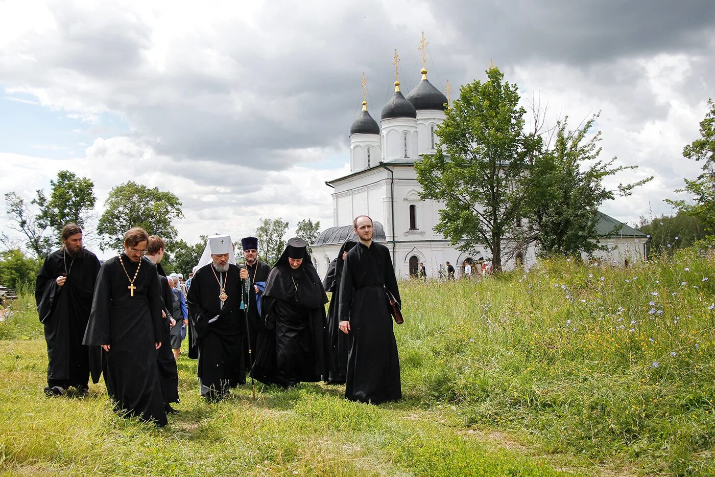 Болхов монастырь. Женский монастырь в Болхове Орловской области. Тихвинская икона Божией матери Болхов. Болховское благочиние. Сайт орловской епархии