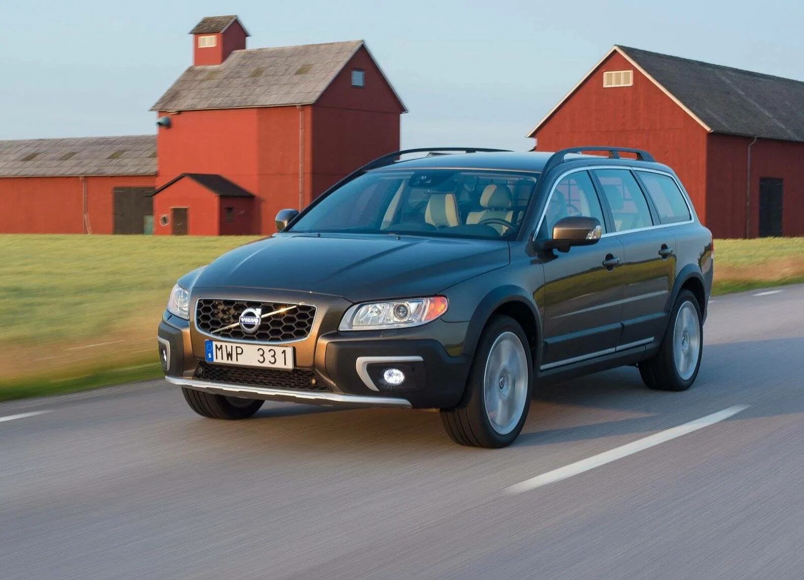 Volvo xc70 2014. Вольво хс70 2013. Volvo xc70 2013.