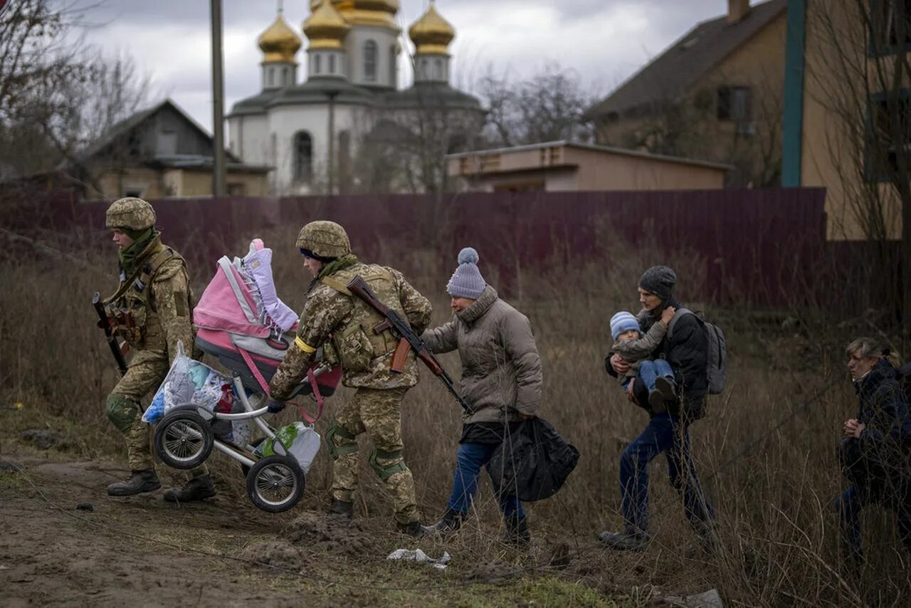 Спас дети донбасса