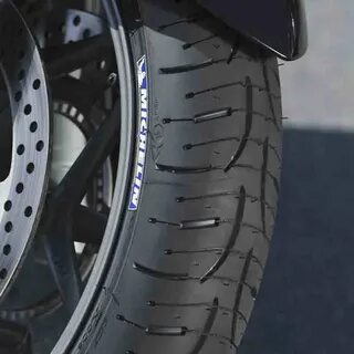 Michelin pilot 4 gt