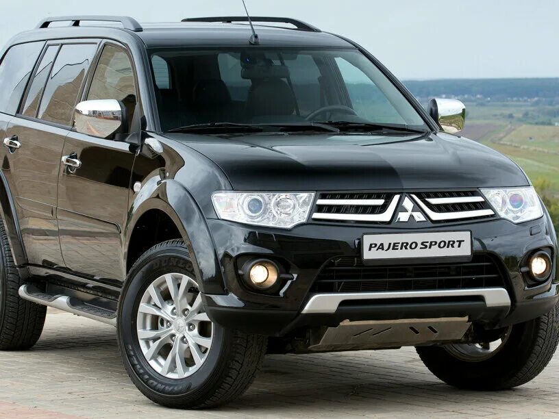 Mitsubishi pajero какого года. Мицубиси Паджеро спорт. Митсубиси Паджеро спорт 2014. Митсубиши Паджеро спорт 2014. Mitsubishi Pajero Sport 2008.