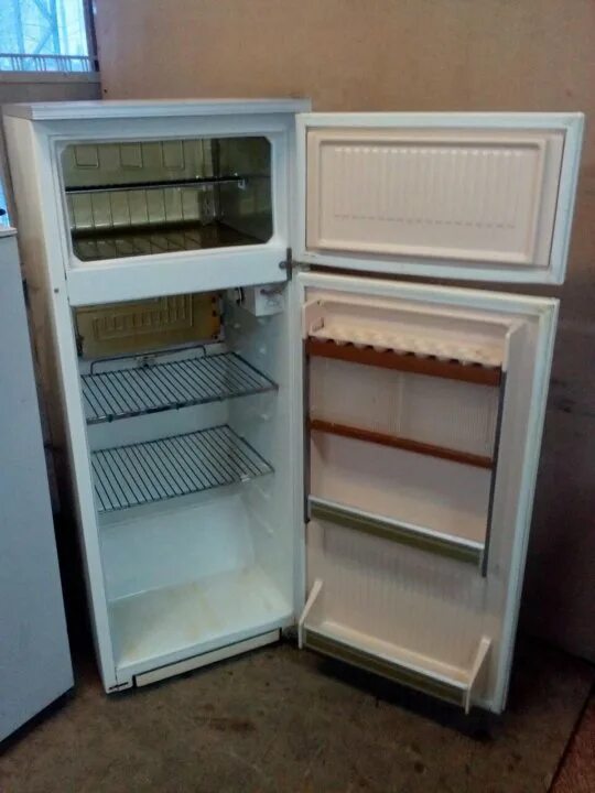Холодильники б у минск