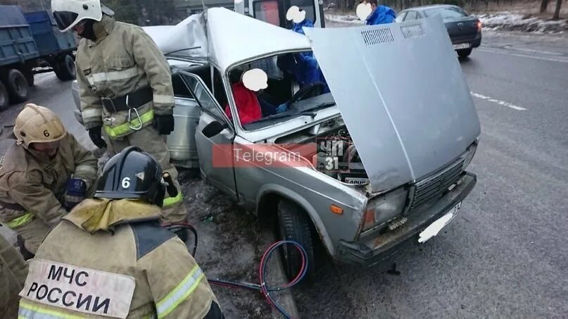 Дтп старый оскол 13. Газель маршрутка. Дтп старый оскол 13. Новости оскола сегодня происшествия. Авария в старом осколе в незнамово.