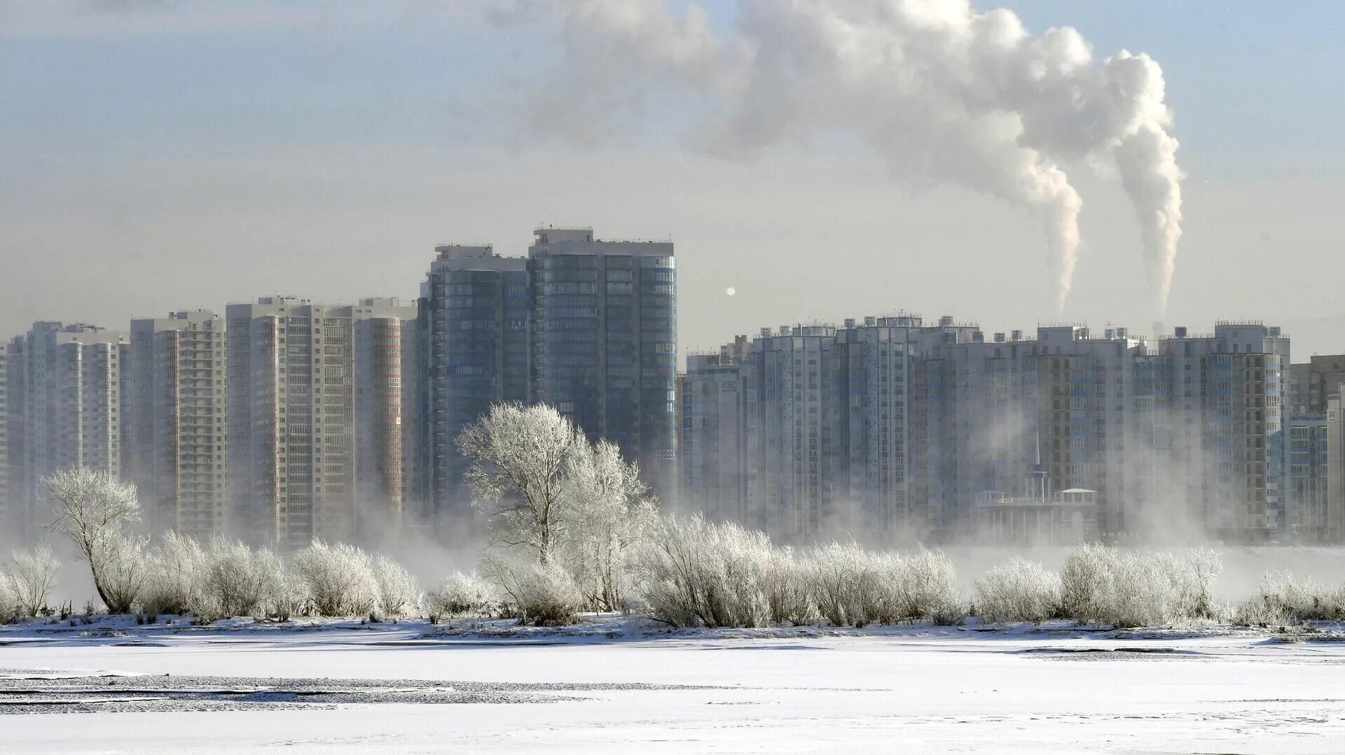 Красноярск 2023. Картинка Гидрометцентр предупреждает.