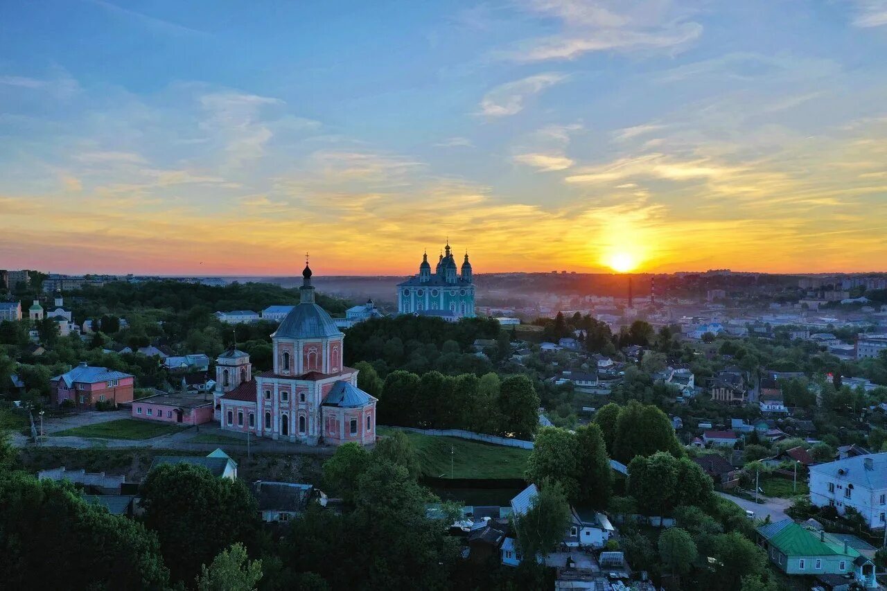 Смоленск где можно купить. Пейзаж Смоленска. Смоленск экскурсии. Смоленск Каринка. Смоленск фото.