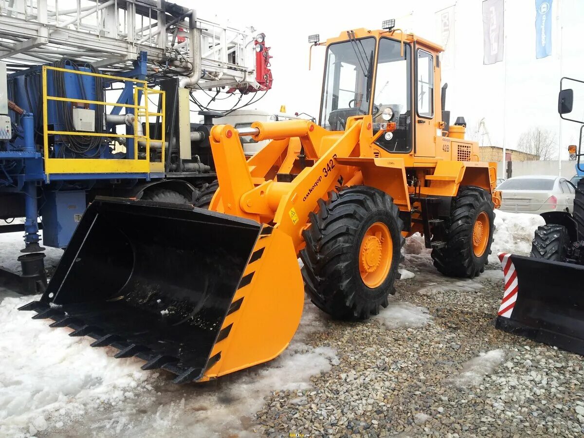 погрузчик амкодор. амкодор фронтальный погрузчик 2 куб. погрузчик амкодор. погрузчик амкодор 332в. погрузчик амкодор 332в.