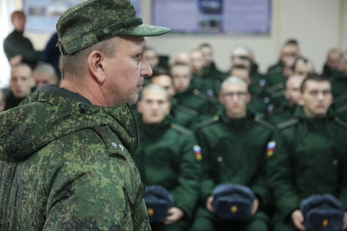 Весенний призыв солдаты. Весенний призыв. Возраст срочников. Весенний и осенний призыв. Возраст срочников.