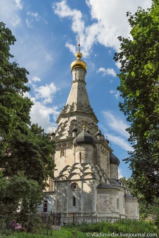 Храм преображения село. Храм преображения господня в селе остров. храм спаса преображения в острове. церковь спаса преображения в селе остров. колокольня храма преображения господня в селе остров.