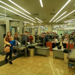 Досмотр в аэропорту домодедово