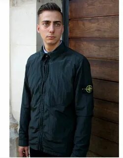 Парень со стонами