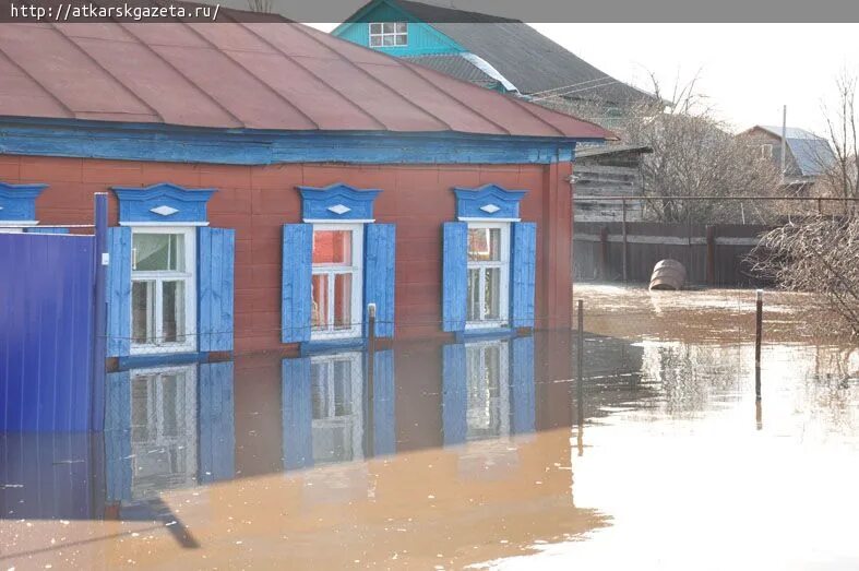 Аткарск затопление. Затопление Сорочинск. Паводок в Аткарске Саратовской области на неделю. Потоп в доме. Точная погода в аткарске на 10