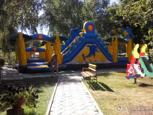 Аквапарк остров сокровищ кирилловка. Ростовская область гуково парк. Капитошка город гуково. Кирилловка аквапарк одесса. Капитошка гуково.