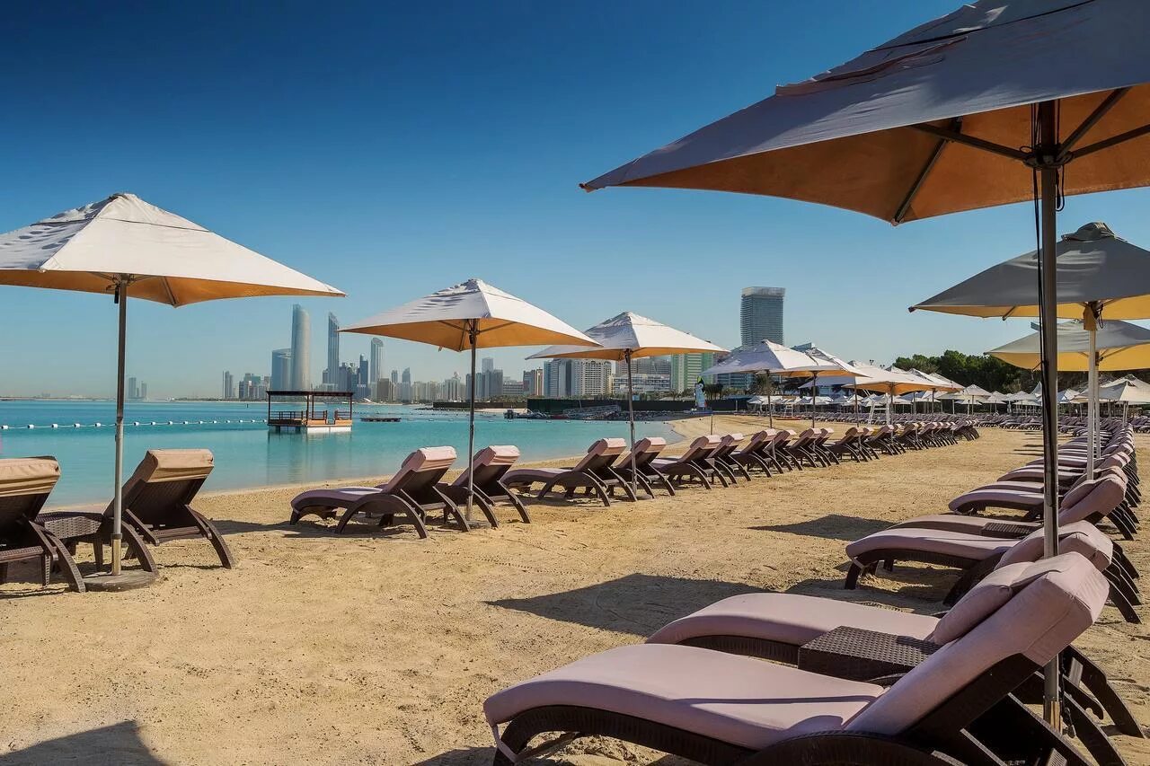 Radisson blu абу даби. Отель radisson blu resort абу даби. абу даби radisson corniche. отель в абу даби radisson blu 5. рэдиссон блю абу даби корниш.